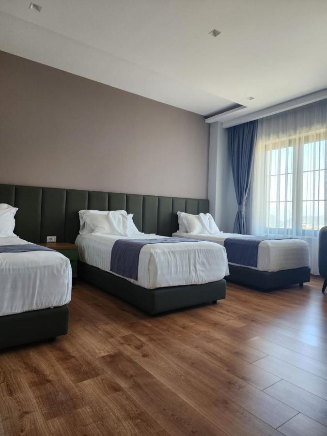 Imperador Palace Restorant 5*