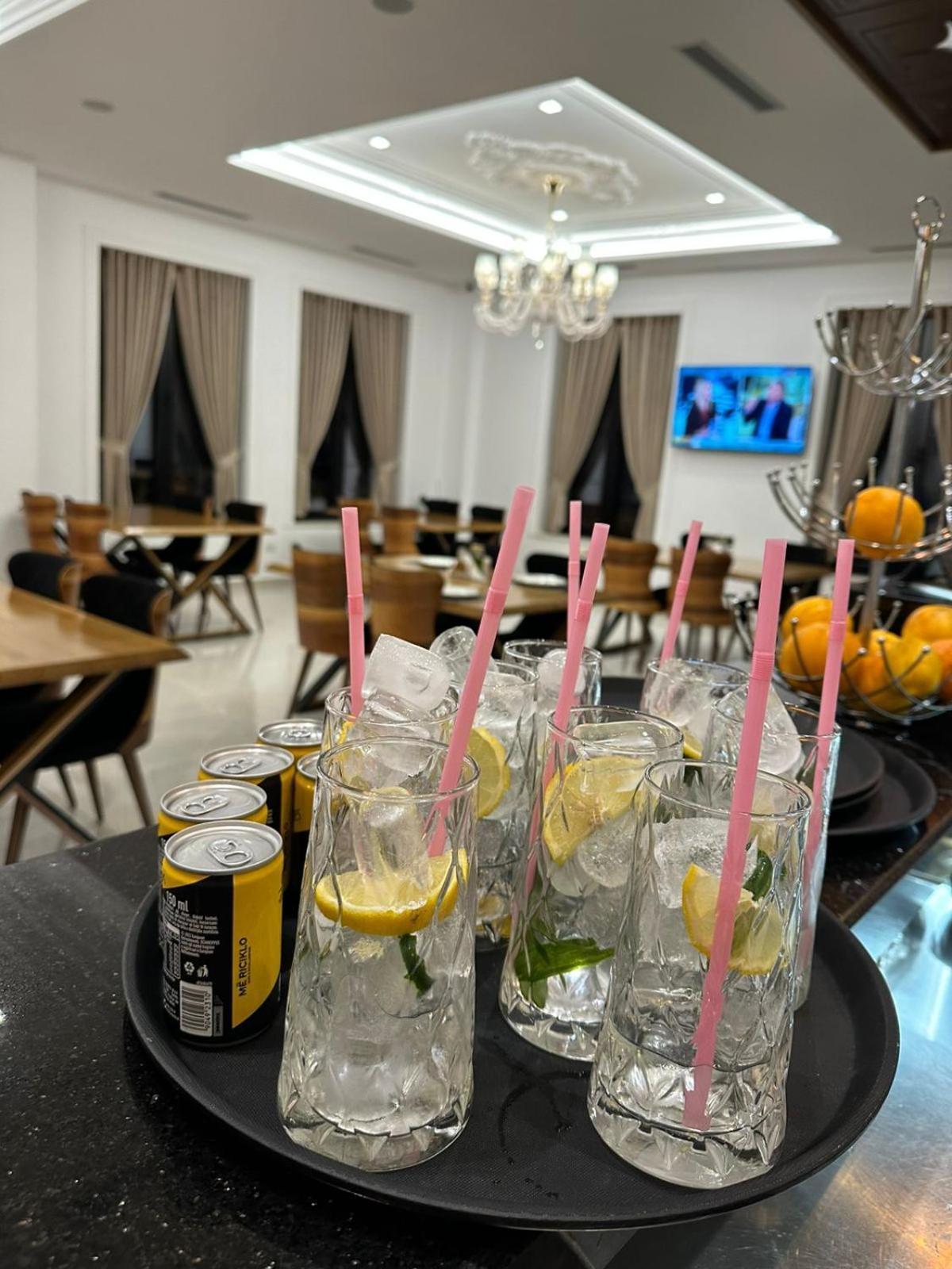 Imperador Palace Restorant Hotell Peshkopi